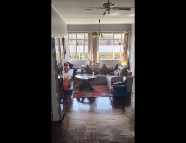 2.5 BEDROOM APARTMENT FOR SALE IN SUNNYSIDE